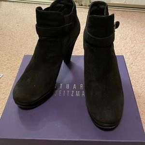 EUC Stuart Weizmann Subside Black Suede Booties